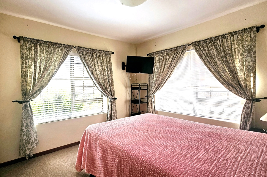 3 Bedroom Property for Sale in Dana Bay Western Cape